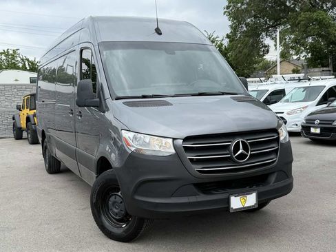Used 2019 Mercedes-Benz Sprinter 2500 w/ Driver Convenience Package image 3