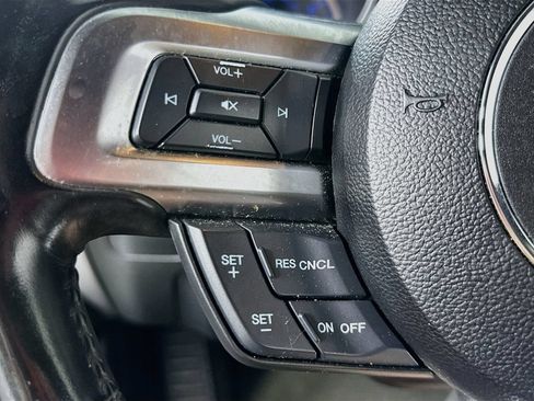 Used 2019 Ford Mustang Premium RWD image 21