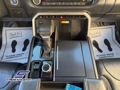 Used 2022 Toyota Tundra Platinum image 26