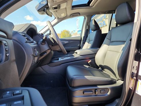 New 2025 Honda Ridgeline RTL image 9