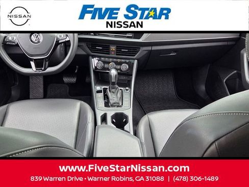 Used 2020 Volkswagen Jetta SE FWD image 8
