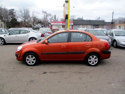 Used 2009 Kia Rio LX image 4