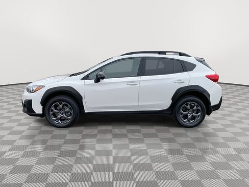 Used 2022 Subaru Crosstrek 2.5i Sport w/ Moonroof Package image 4
