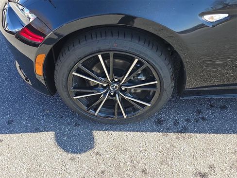 New 2025 MAZDA MX-5 Miata RF Grand Touring image 10