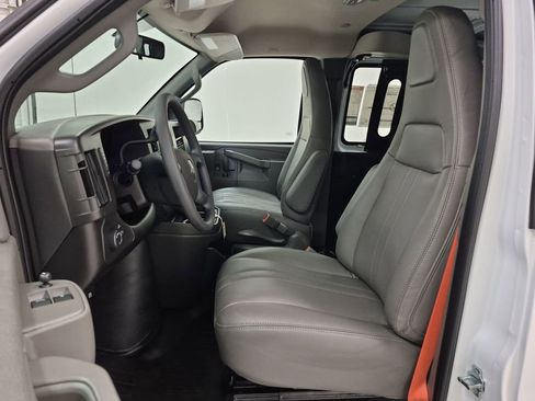 New 2025 Chevrolet Express 2500 w/ Driver Convenience Package image 20