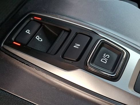 Used 2023 Honda Passport EX-L image 16