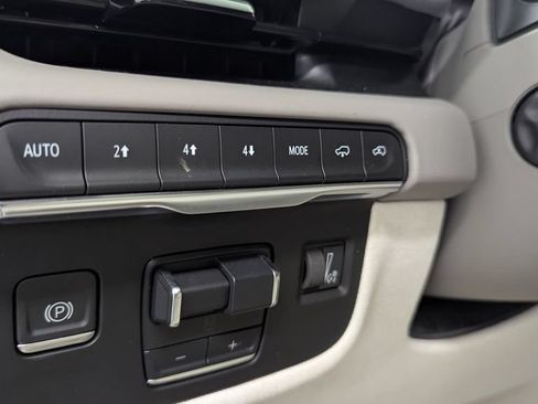 Used 2024 Cadillac Escalade Sport Platinum w/ LPO, ONYX Package AWD/4WD image 26