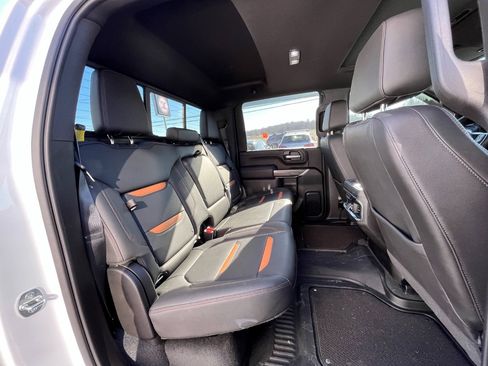 Used 2021 GMC Sierra 2500 AT4 w/ AT4 Premium Plus Package image 32