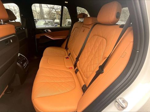 Used 2026 BMW X5 xDrive50e w/ Climate Comfort Package image 19