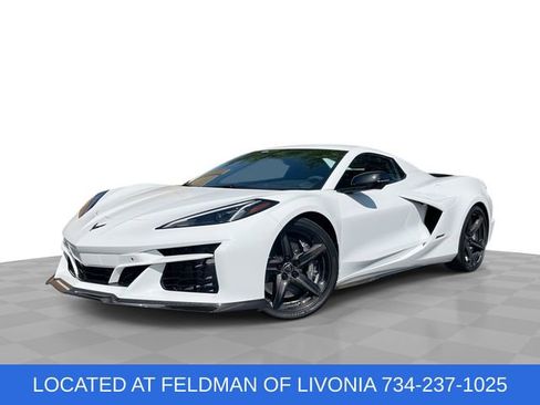 Used 2024 Chevrolet Corvette E-Ray w/ ZER Performance Package AWD/4WD image 1
