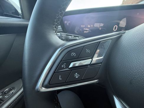 Used 2025 Buick Enclave Sport Touring w/ Power Package FWD image 22