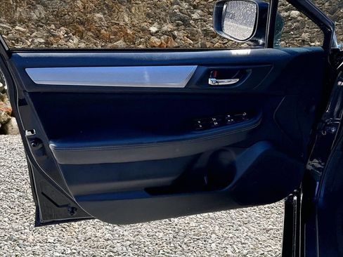 Used 2018 Subaru Legacy 2.5i Premium w/ Eyesight & BSD & Rcta & HBA AWD/4WD image 20