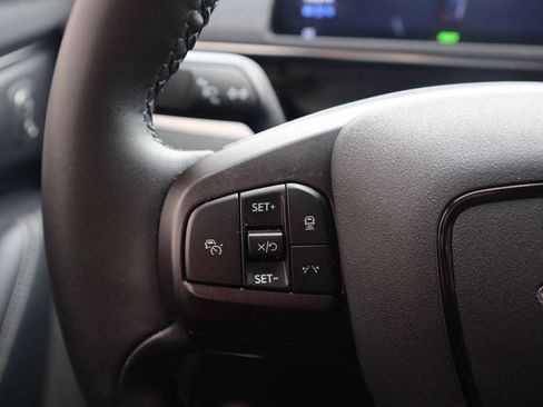 Used 2022 Ford Mustang Mach-E Select image 15