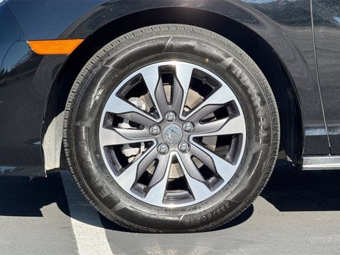 Used 2024 Honda Odyssey EX-L image 14