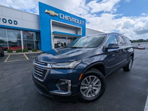 Used 2023 Chevrolet Traverse LT FWD image 29