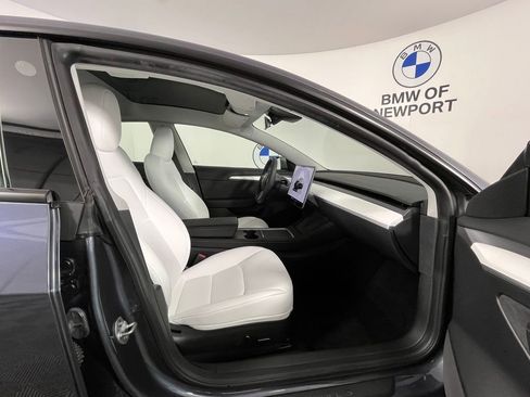 Used 2023 Tesla Model 3 Standard Range image 22