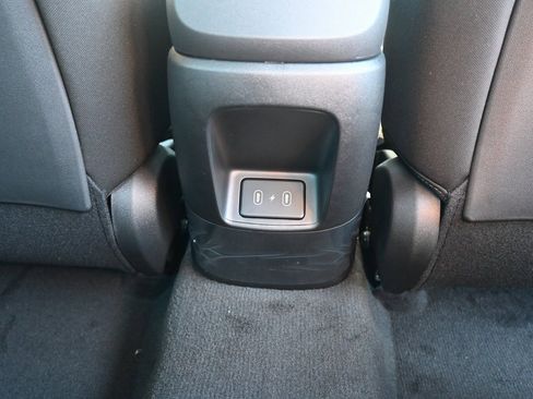 Certified 2025 Hyundai Elantra Sport image 15