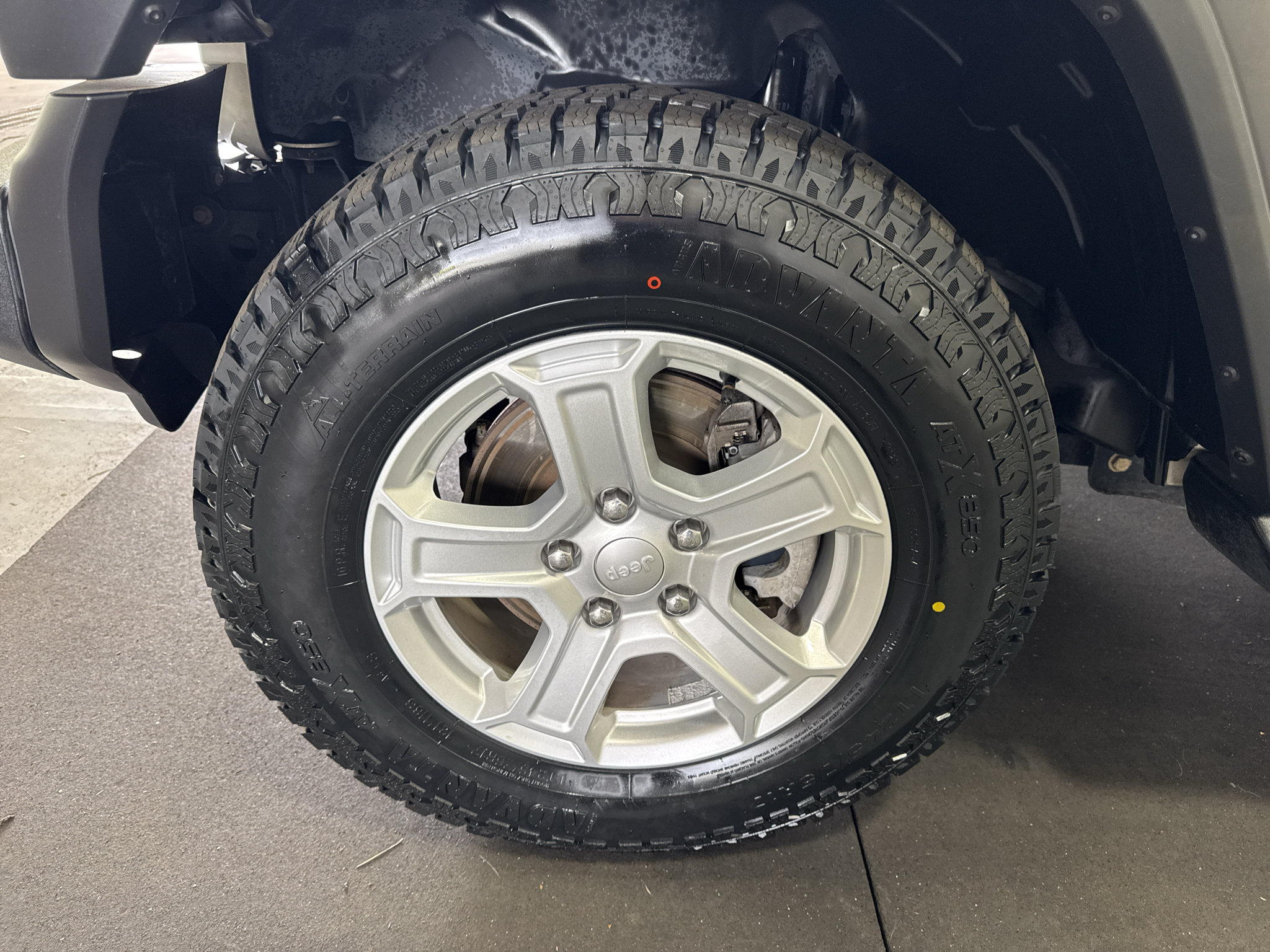 Used 2019 Jeep Wrangler Unlimited Sport S AWD/4WD image 8