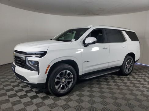 New 2026 Chevrolet Tahoe LS image 8