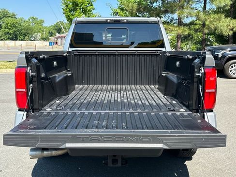 Used 2025 Toyota Tacoma TRD Off-Road w/ TRD Off Road Upgrade Package AWD/4WD image 7
