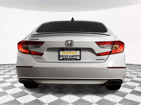 Used 2022 Honda Accord Sport image 13