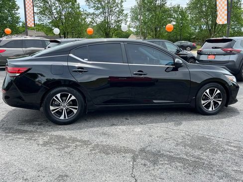 Used 2022 Nissan Sentra SV FWD image 13
