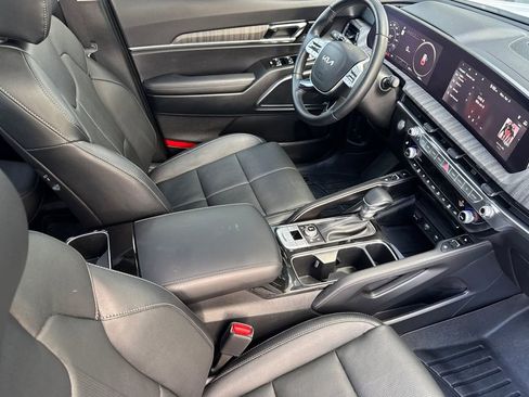 Used 2024 Kia Telluride SX image 19