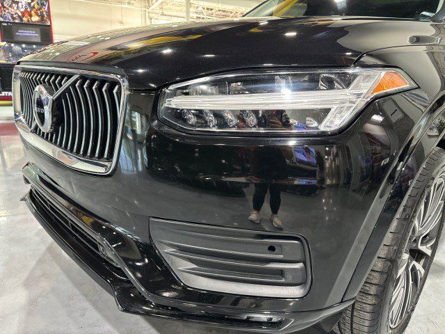 Used 2020 Volvo XC90 T5 Momentum w/ Protection Package Premier FWD image 24