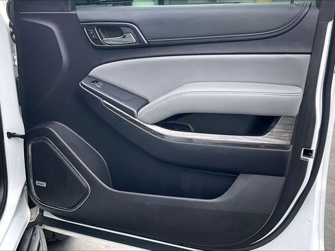 Used 2016 Chevrolet Tahoe LT w/ Luxury Package image 27