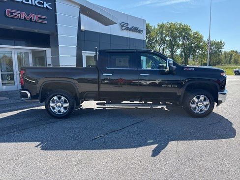 Certified 2023 Chevrolet Silverado 2500 LTZ w/ LTZ Convenience Package image 6