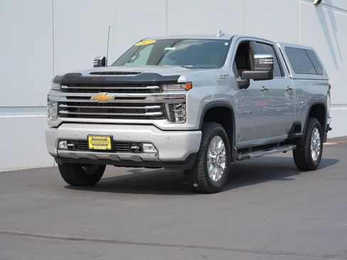 Certified 2022 Chevrolet Silverado 3500 High Country w/ Safety Package II AWD/4WD image 7