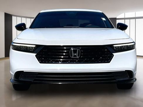 Used 2023 Honda Accord Sport image 1