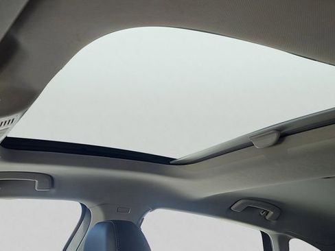 Used 2021 Volkswagen Jetta SEL Premium image 16