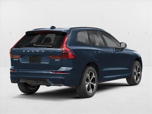 New 2026 Volvo XC60 B5 Ultra w/ Climate Package AWD/4WD image 2