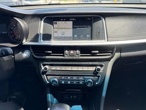 Used 2019 Kia Optima SX w/ SX Limited (Black) Package FWD image 4