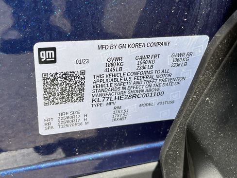 Used 2024 Chevrolet Trax LT w/ LT Convenience Package FWD image 30