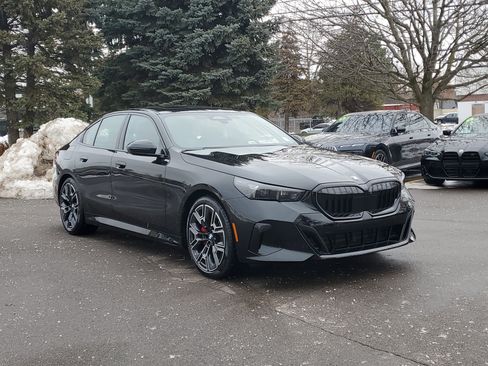 New 2026 BMW 530i xDrive 530i xDrive w/ M Sport Package image 4