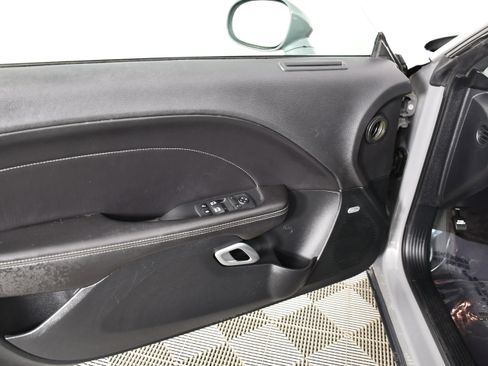 Used 2018 Dodge Challenger GT image 35