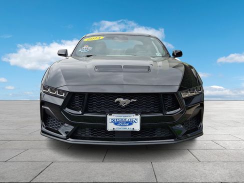 Used 2024 Ford Mustang GT Premium RWD image 2