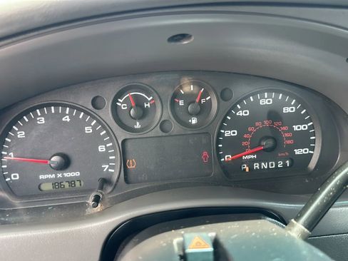 Used 2007 Ford Ranger XLT image 33