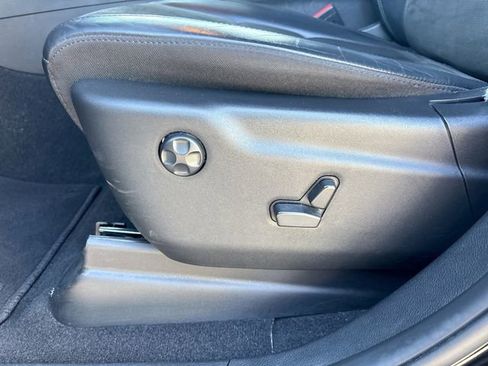 Used 2021 Jeep Grand Cherokee Laredo X AWD/4WD image 12
