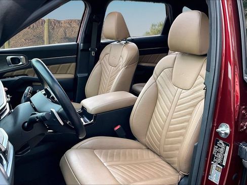 Used 2024 Kia Sorento SX Prestige w/ Olive Brown Leather Package AWD/4WD image 24