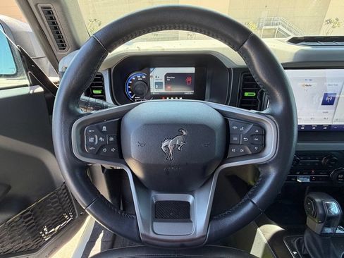 Used 2023 Ford Bronco Badlands AWD/4WD image 13