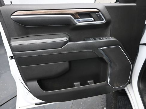 Used 2023 Chevrolet Silverado 1500 LT Trail Boss w/ Protection Package image 28