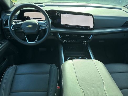 Certified 2025 Chevrolet Tahoe Premier image 23