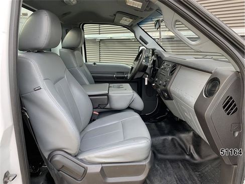 Used 2014 Ford F550 Regular Cab image 29