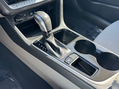 Used 2019 Hyundai Sonata SEL FWD image 16