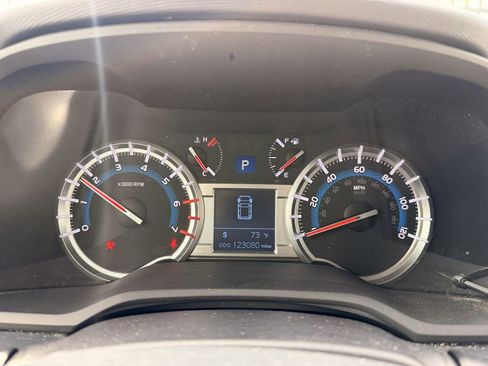 Used 2018 Toyota 4Runner Limited image 4