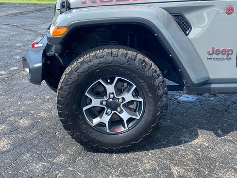 Used 2021 Jeep Wrangler Unlimited Rubicon w/ Uconnect 4C Nav & Sound Group AWD/4WD image 15
