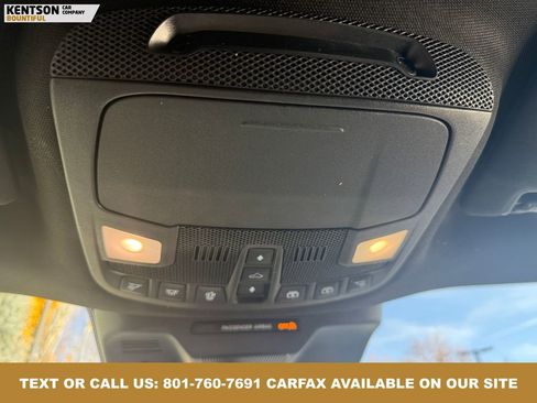 Used 2024 Ford Expedition Platinum image 36